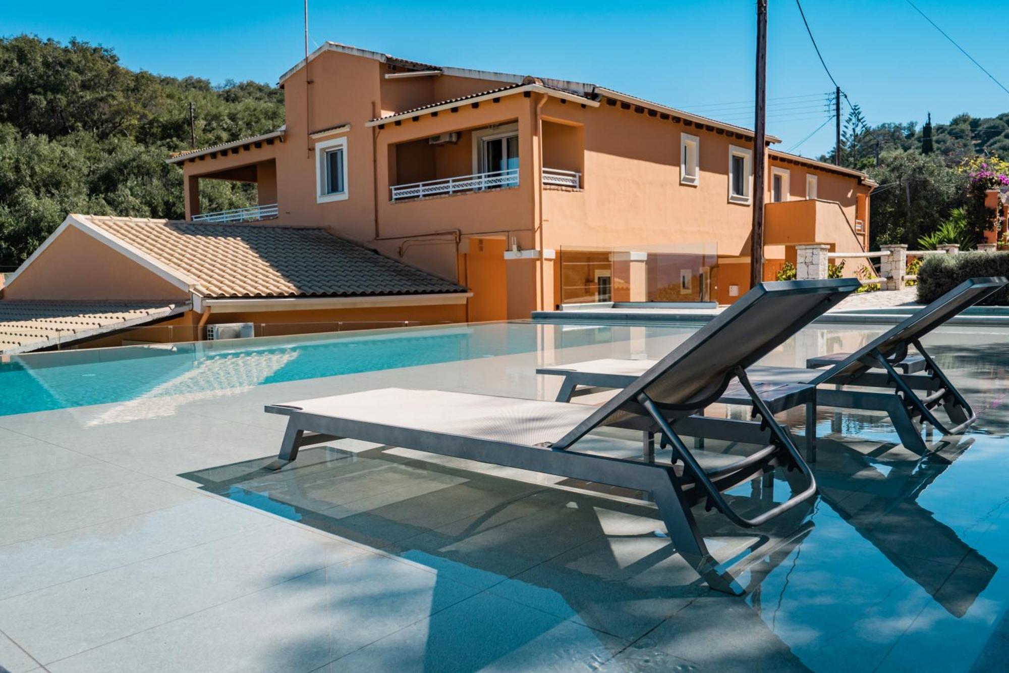 Pyramid City Apartments Agios Spyridon  Exterior foto